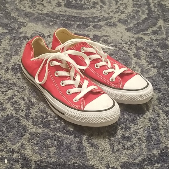 crimson red converse